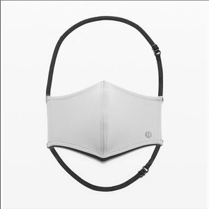 NWT Lululemon Gray Double Strap Face Mask